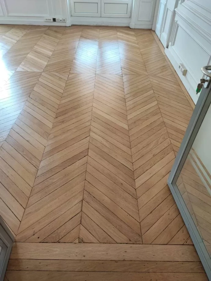 Parquet à Saint-André face à l'humidité